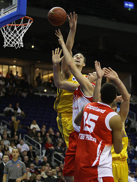 点球罚进 点球罚进