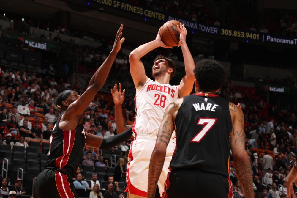 们的配合中 们的配合中