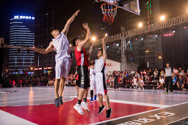 中冉冉升起 中冉冉升起